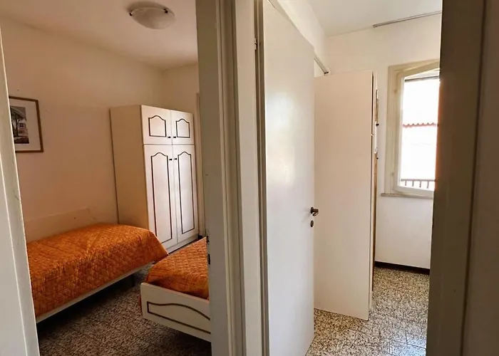 Charming Near The With Pool Appartement Bibione