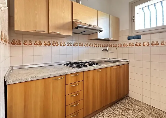 Charming Near The With Pool Apartment