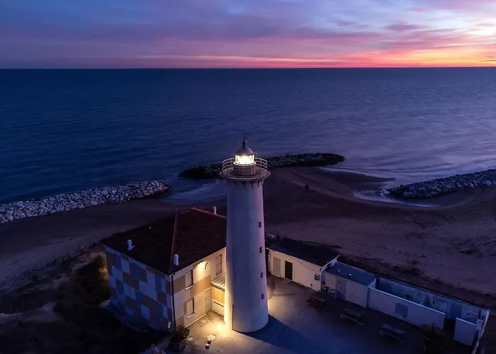 Apartment Charming Near The With Pool *